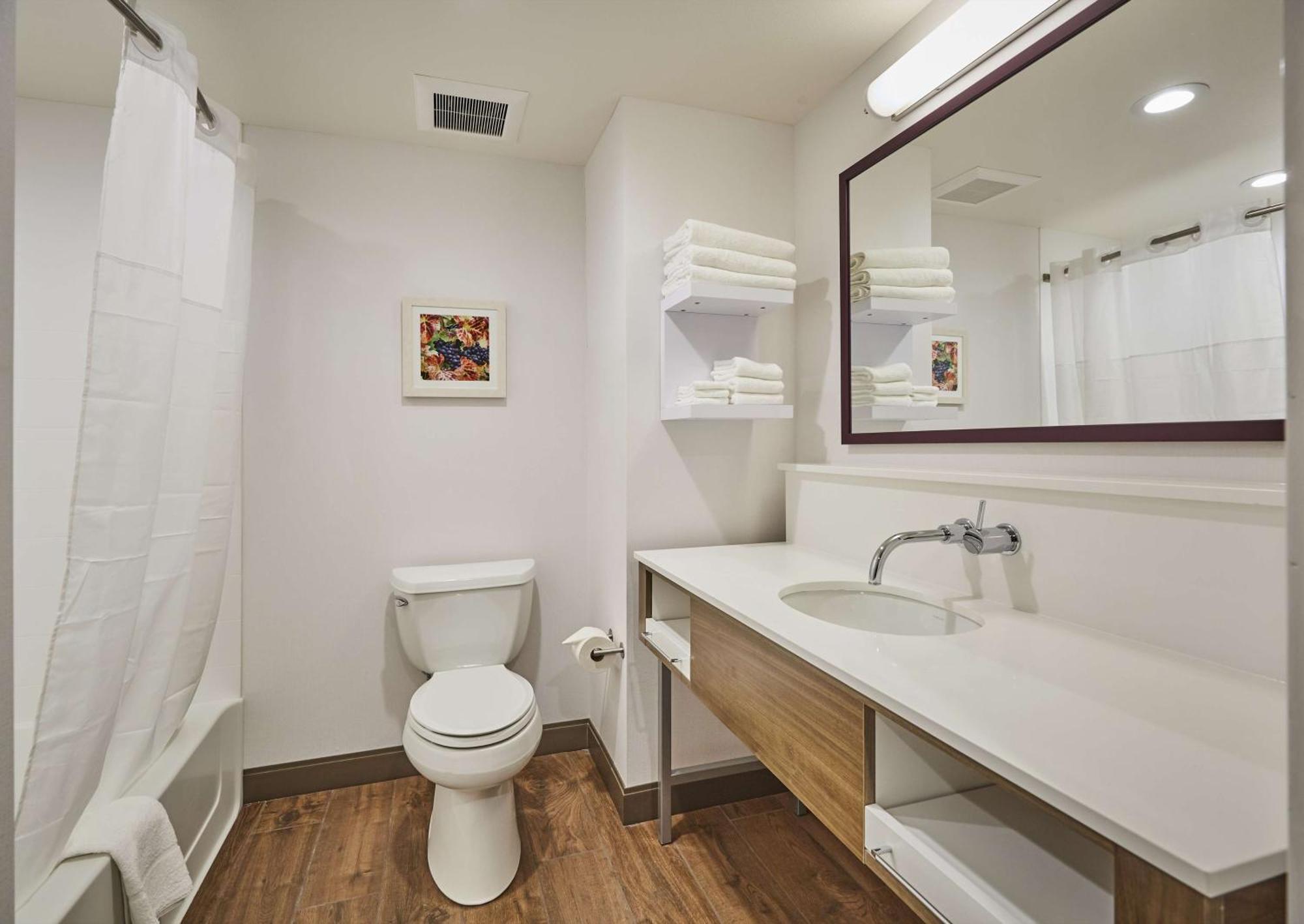 Hampton Inn & Suites Roseburg Buitenkant foto