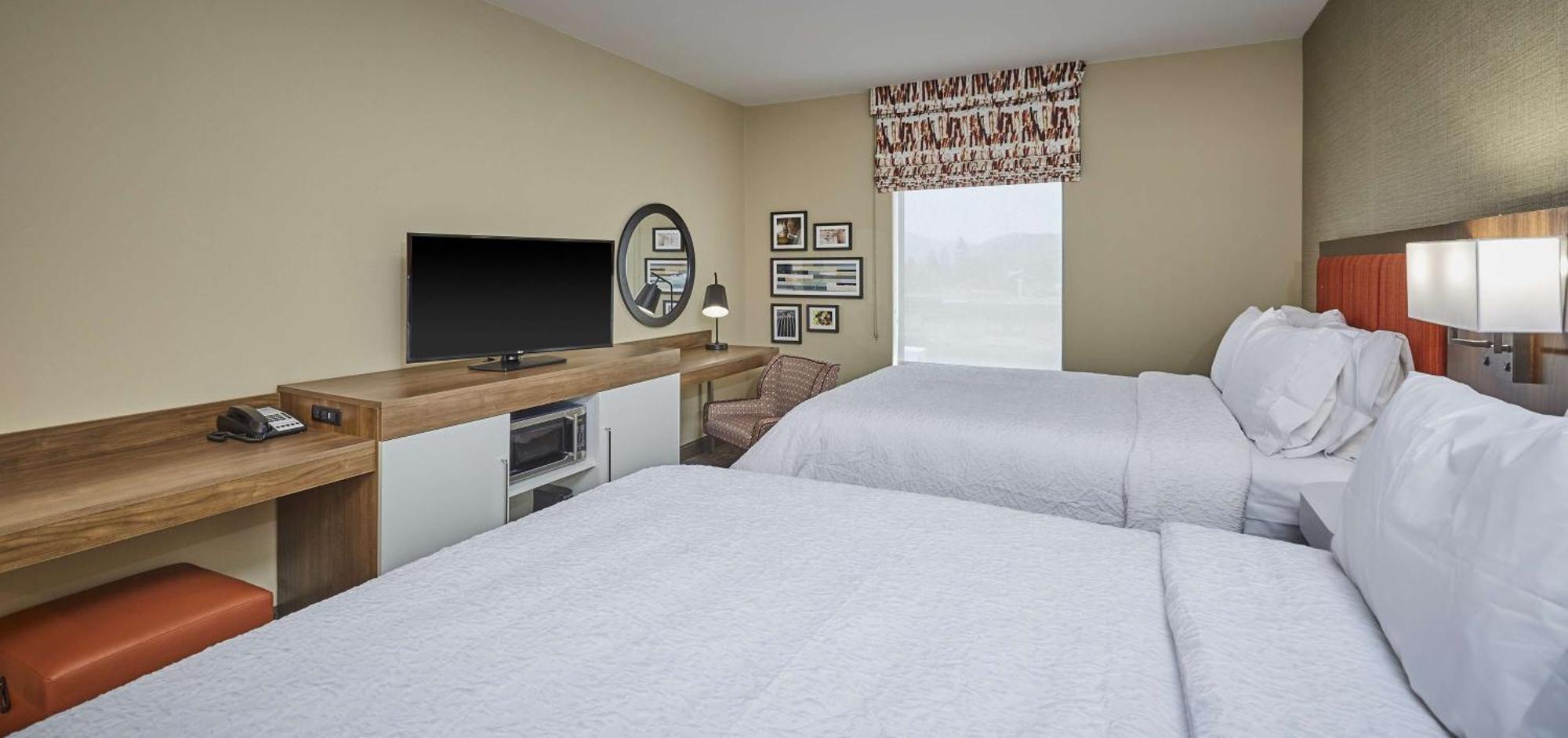 Hampton Inn & Suites Roseburg Buitenkant foto